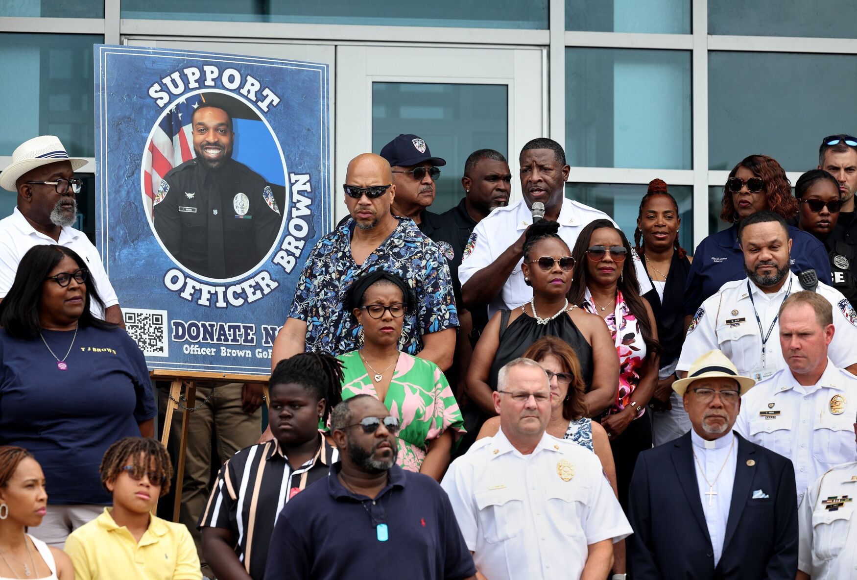 Ferguson holds prayer, reflection, and healing ceremony dedicated to officer Travis “T.J.†Brown
